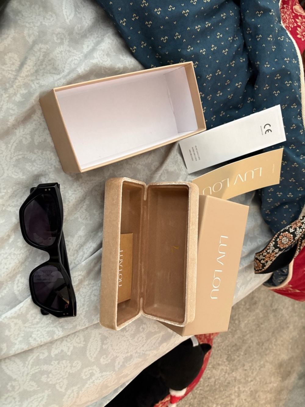 Free People Luv Lou The Sydney sunglasses
